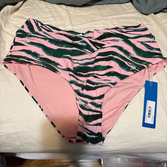 Birdsong Animal Instinct Retro Bikini Bottom - Picture 6 of 6